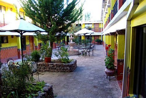 Plaza Mexicana Margarita'S Creel Esterno foto